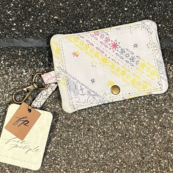 Free People Keep It Cool - Picture 5 of 8